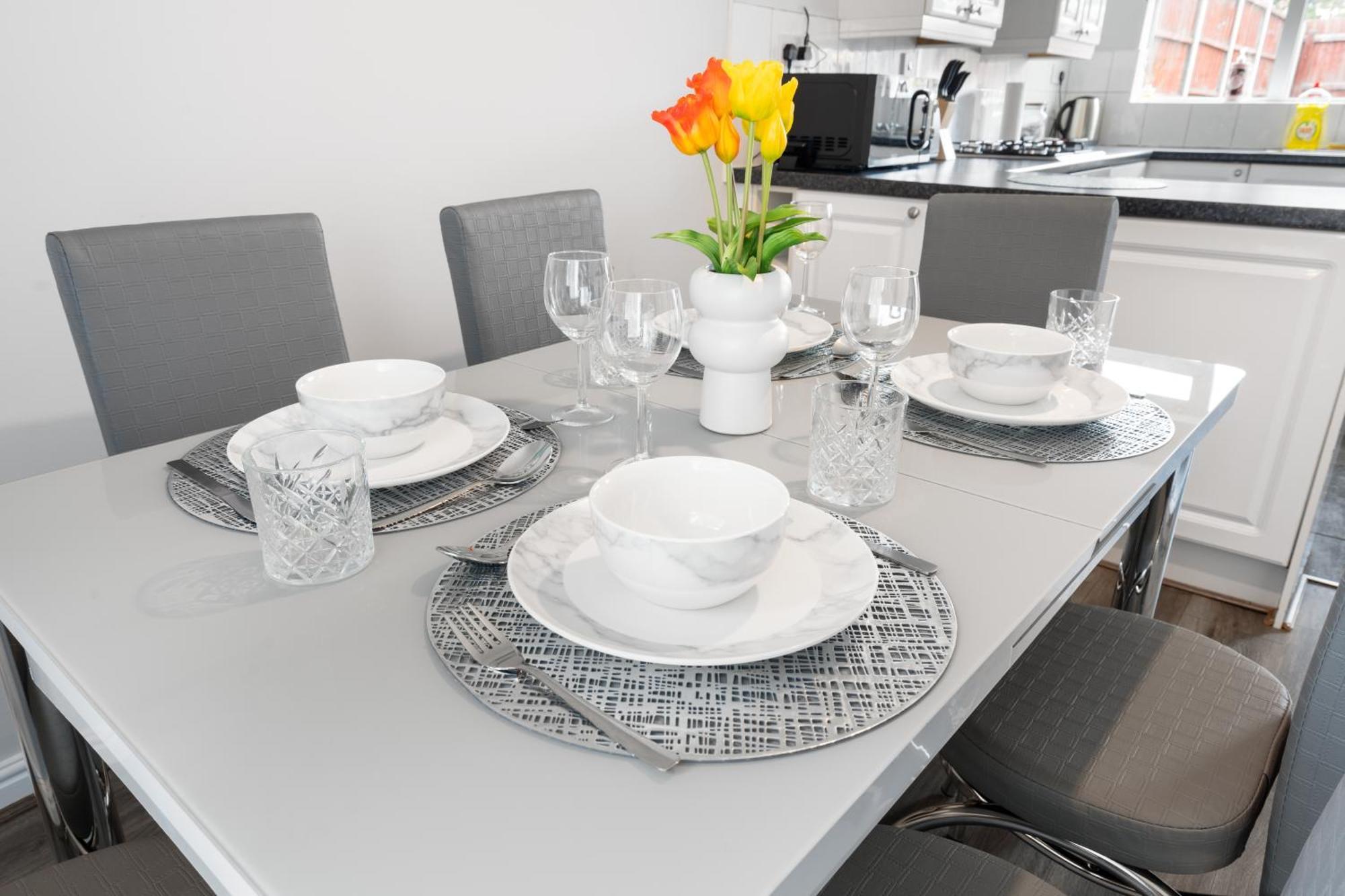 A Charming 3 Bed Home Next To Nec And Birmingham International Airport Marston Green Εξωτερικό φωτογραφία